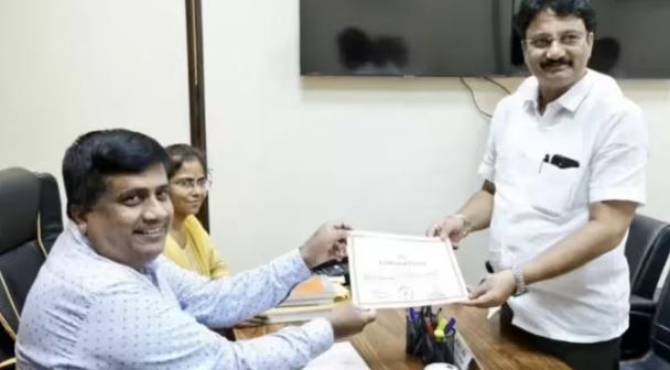 Photo of महाराष्ट्र से एनसीपी के नितिन और बीजेपी के धैर्यशील पाटिल राज्यसभा के लिए चुने गए