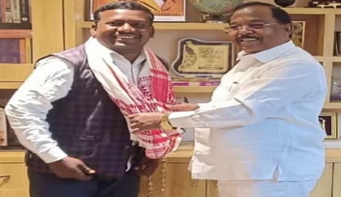 Photo of मुंद्रिका सिंह बने रामचंद्रपुर शासकीय महाविद्यालय की जन भागीदारी समिति के अध्यक्ष