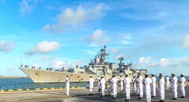 Photo of हिंद महासागर में आमने-सामने आए भारत और चीन के युद्धपोत