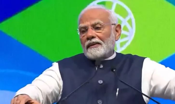 Photo of सौर ऊर्जा से जगमगाएगी सूर्यवंशी भगवान राम की अयोध्या, PM मोदी बोले- मॉडल शहर बनेगा