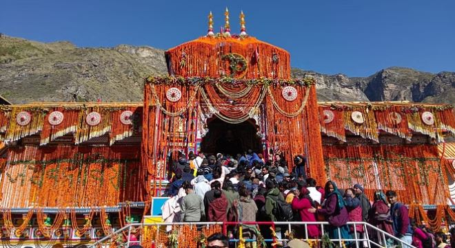 Photo of बदरी-केदार व कार्तिक स्वामी की यात्रा के लिए पैकेज दरें तय, तीन अक्तूबर से मिलेगी ये सुविधा