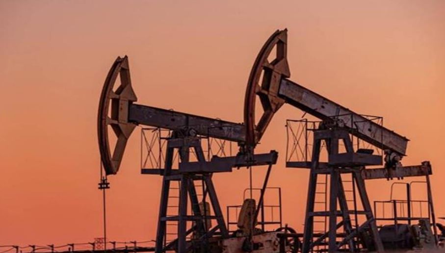 Photo of सितंबर में कच्चे तेल की कीमतों में 10% की गिरावट