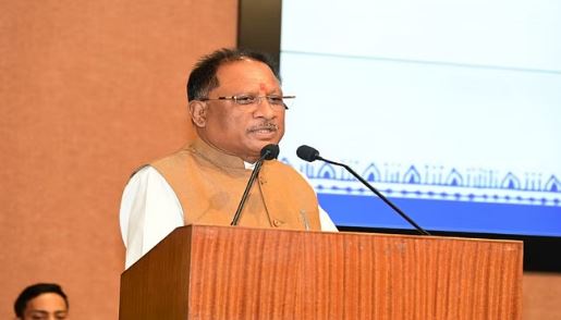 Photo of सरकारी किताब को कबाड़ में बेचने पर हुई कार्रवाई; पाठ्य पुस्तक निगम के महाप्रबंधक को किया निलंबित