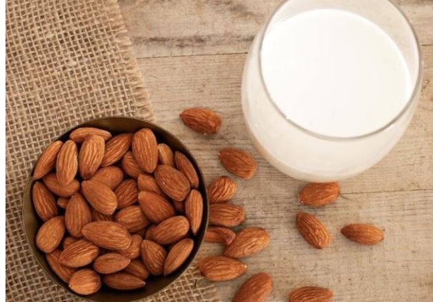 Photo of बादाम का दूध पीने से सेहत को मिलते हैं अनगिनत फायदे