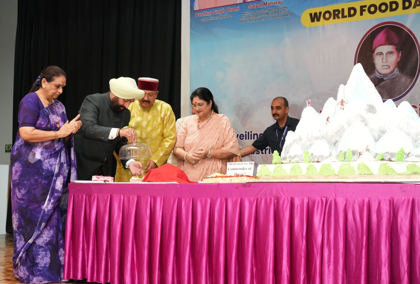 Photo of इन विशेष उत्पादों के माध्यम से उत्तराखण्ड के व्यंजनों का स्वाद, संस्कृति और परंपराओं को एक नया आयाम मिलेगा: राज्यपाल