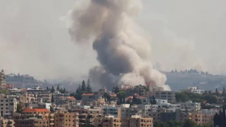 Photo of लेबनान में शांतिरक्षक बल के ठिकाने पर इजरायल का हमला, दो जवान घायल