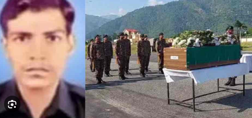 Photo of 56 साल बाद शहीद का शव लेकर विशेष विमान से गौचर पहुंचे सेना के जवान