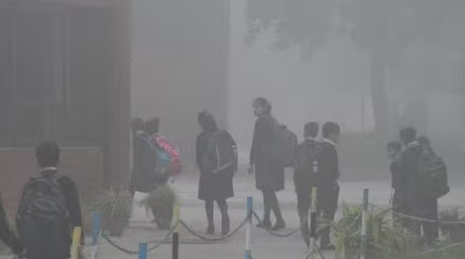 Photo of इंदौर में बढ़ी ठंड, दिन में भी लग रही कंपकंपी