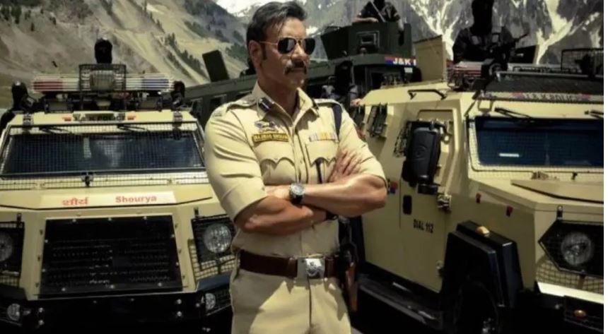 Photo of  सिनेमाघरों में दहाड़ रहा बाजीराव सिंघम, जान लें क्या है ऑडियंस का पहला रिएक्शन