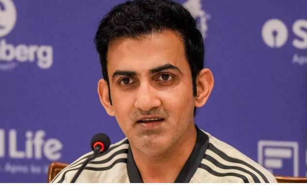 Photo of अचानक ऑस्ट्रेलिया छोड़ भारत के लिए रवाना हुए गौतम गंभीर