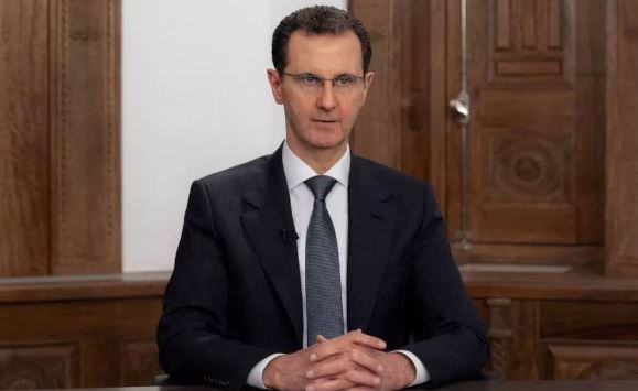 Photo of  ‘आतंकवादियों के हाथों में सीरिया’, बशर अल-असद ने कहा- लड़ना चाहता था लेकिन…