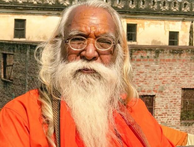 Photo of राम जन्मभूमि के मुख्य पुजारी को आजीवन मिलेगा वेतन