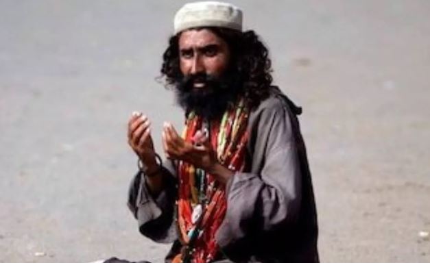 Photo of मक्का-मदीना के पास 90% पॉकेटमार पाकिस्तानी, No-Fly लिस्ट में डाले गए 4 हजार भिखारी