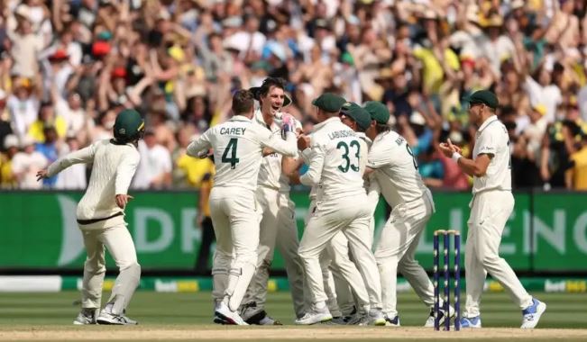 Photo of मेलबर्न में टीम इंडिया हैट्रिक से चूकी, मेलबर्न में 12 साल बाद मिली हार