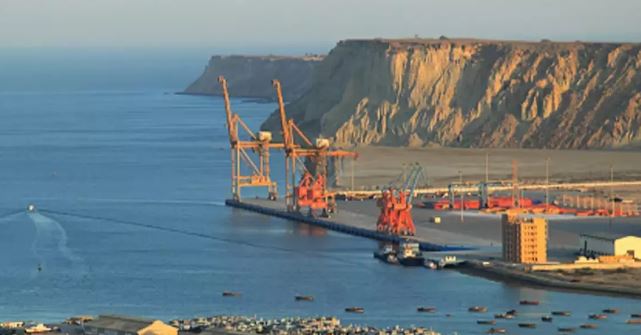 Photo of पाकिस्तान की कोशिश फिर नाकाम, ग्वादर बंदरगाह को लेकर चीन पर बना रहा था दबाव