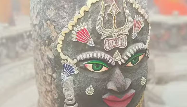 Photo of उज्जैन: बाबा महाकाल ने दिए 12 ज्योतिर्लिंग स्वरूप में दर्शन