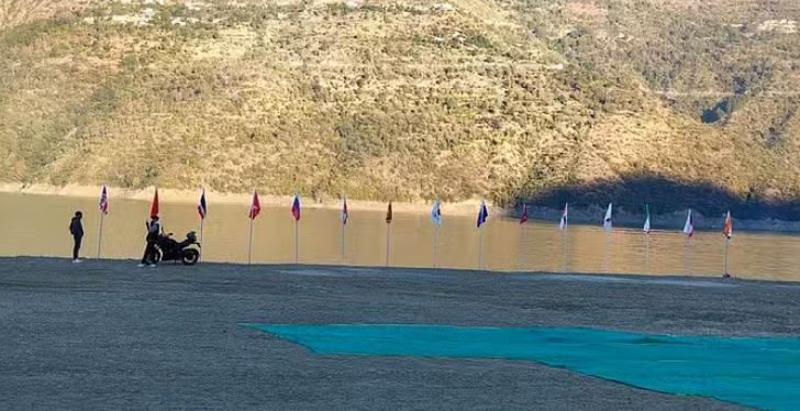 Photo of टिहरी में आज से दिखेगा देश-विदेश के पैराग्लाइडर्स का रोमांच