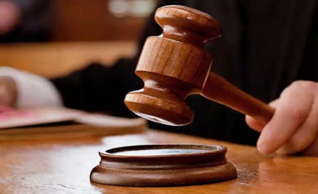 Photo of अन्ना विश्वविद्यालय दुष्कर्म कांड की जांच करेगी एसआइटी, कोर्ट ने चेन्नई पुलिस को फटकारा