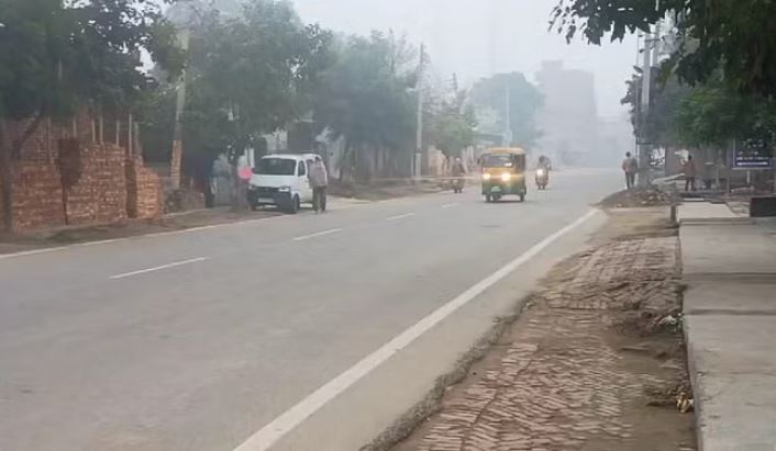 Photo of हरियाणा में कोहरे से दृश्यता घटी, बर्फीली हवाओं से कांपे लोग