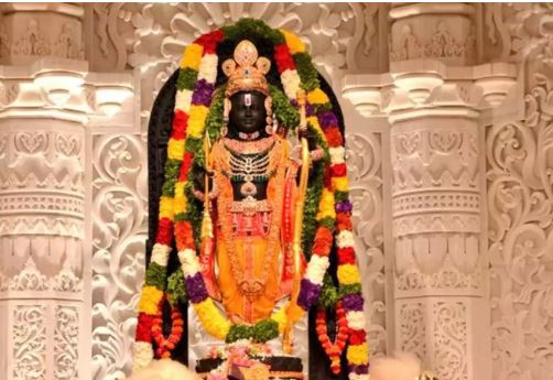 Photo of पहली वर्षगांठ पर पीतांबरी पोशाक पहनकर भक्तों को दर्शन देंगे रामलला