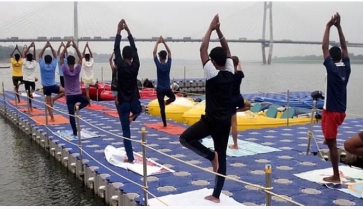 Photo of महाकुंभ में आस्था की डुबकी संग योग-मेडिटेशन भी, यूपीएसटीडीसी दे रहा विशेष पैकेज