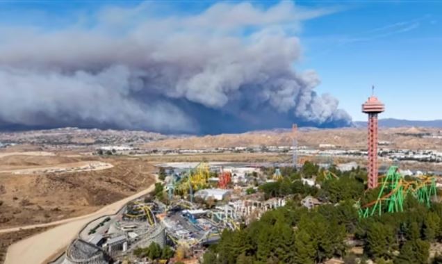 Photo of लॉस एंजेलिस के जंगलों में फिर भड़की आग, 50 हजार लोगों को घर खाली करने का आदेश