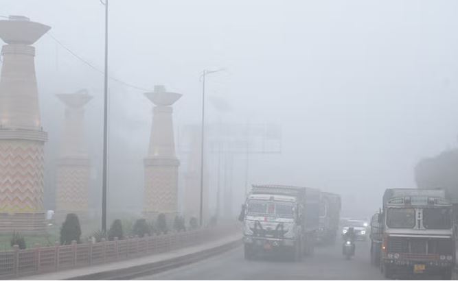 Photo of कानपुर: पांच डिग्री गिरा दिन का पारा, ओला-बारिश के आसार बढ़े