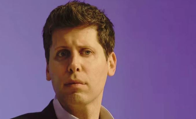 Photo of सैम ऑल्टमैन पर उनकी बहन ने लगाया यौन शोषण का आरोप