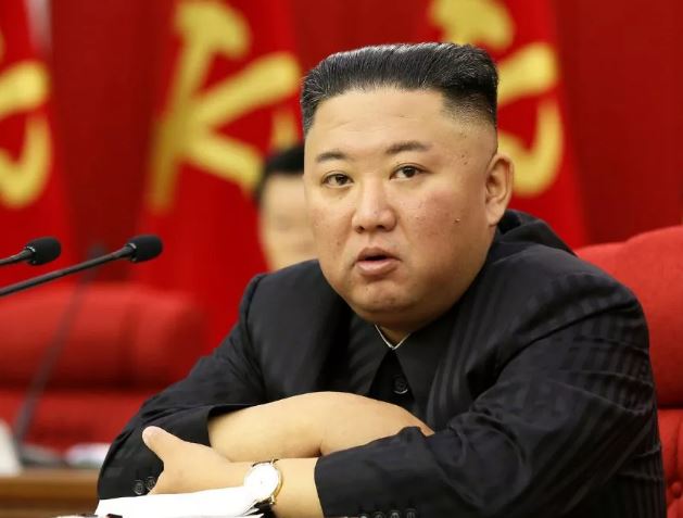 Photo of इधर दक्षिण कोरिया पहुंचे अमेरिका के विदेश मंत्री, उधर ‘सनकी तानाशाह’ ने दाग दी मिसाइल