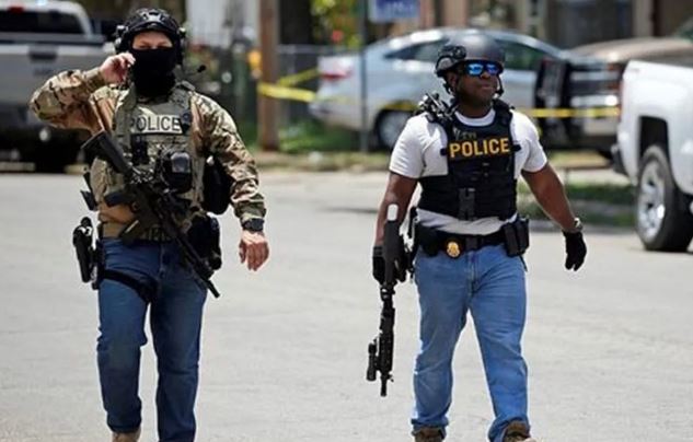 Photo of  अमेरिका में नहीं रुक रही गोलीबारी की घटनाएं, अब वाशिंगटन में अंधाधुंध फायरिंग में 4 घायल