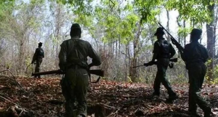 Photo of सुरक्षा बलों के बढ़ते ऑपरेशन से बैकफुट पर नक्सली