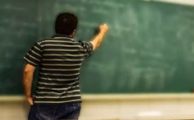 Photo of कुलपति व प्रोफेसर की भर्ती नियमों के मसौदे पर राज्यों की ली जाएगी राय