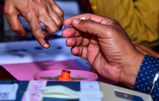 Photo of मिल्कीपुर उपचुनाव के लिए कल होगी वोटिंग