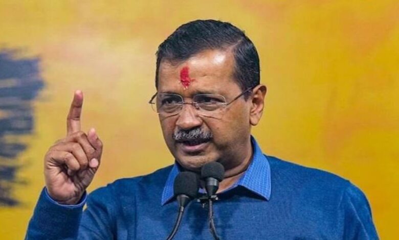 Photo of अरविंद केजरीवाल ने बनाई बढ़त, कांग्रेस जीत की रेस दिख रही बाहर