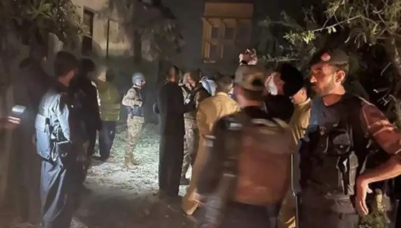 Photo of पाकिस्तान में हुए दो अलग-अलग सड़क हादसों में 16 लोगों की मौत