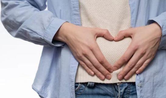 Photo of शरीर में दिखने वाले ये 10 लक्षण करते हैं गट हेल्थ का हाल बयां