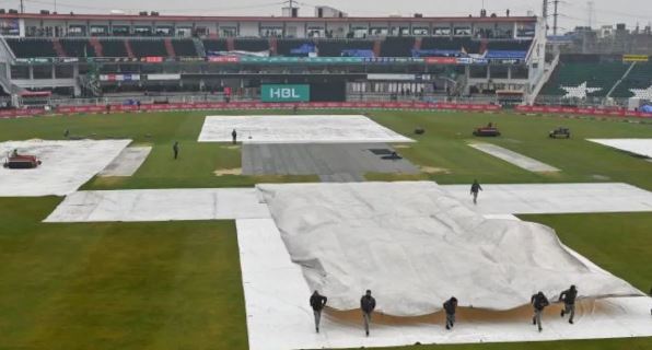 Photo of लाहौर में बारिश की वजह से अगर मैच हुआ रद्द तो ऑस्ट्रेलिया-अफगानिस्तान में से कौन मारेगा बाजी?