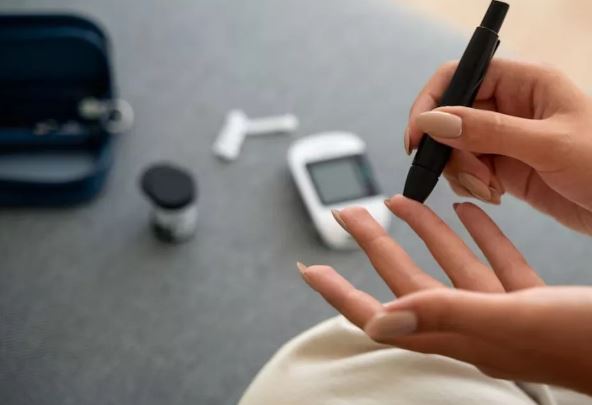 Photo of मुंह से जुड़ी ये समस्याएं करती हैं Diabetes की ओर इशारा