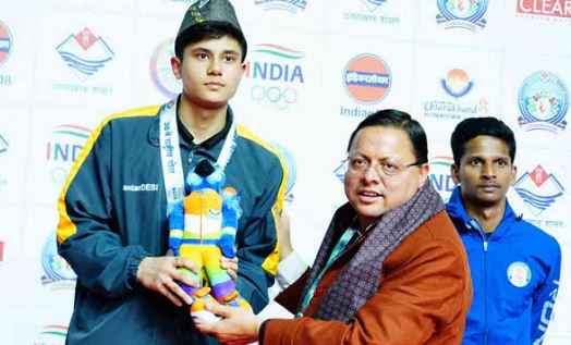 Photo of मुकाबला हारे पर तजुर्बे का मैच जीत गए उत्तराखंड के सूर्याक्ष, छह वर्ष बड़े खिलाड़ी को दी टक्कर