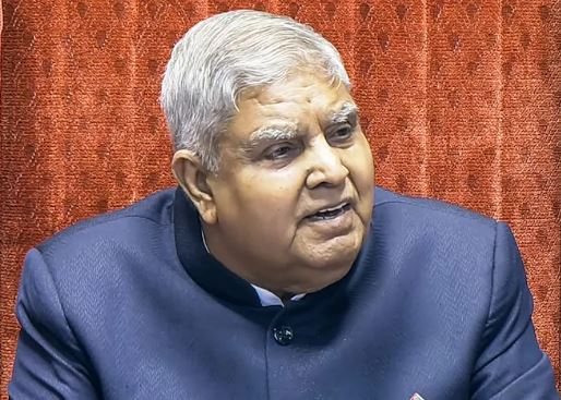 Photo of ‘समझदार को इशारा काफी’, उप राष्ट्रपति धनखड़ बोले- अवैध प्रवासियों को नहीं झेल सकता देश