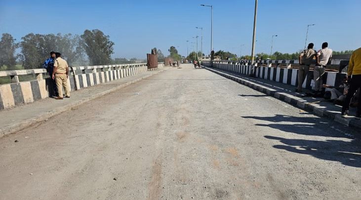 Photo of शंभू बॉर्डर खुलने पर गरमाई राजनीति: मान सरकार ने बैठक के लिए बुलाया, किसानों का इनकार