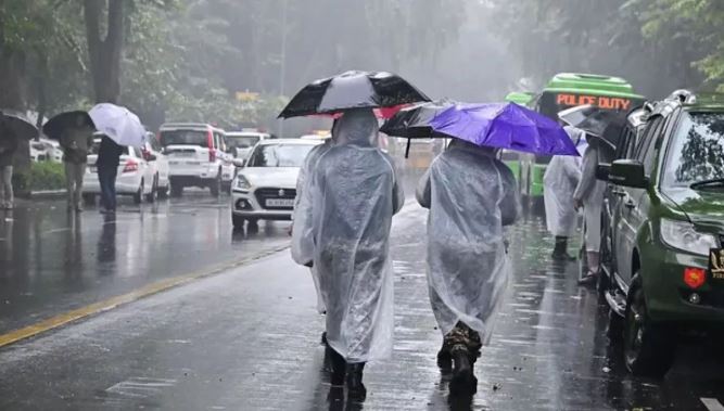 Photo of 6 राज्यों में खूब चलेगी आंधी, बरसेंगे बादल… मौसम विभाग ने जारी किया अलर्ट