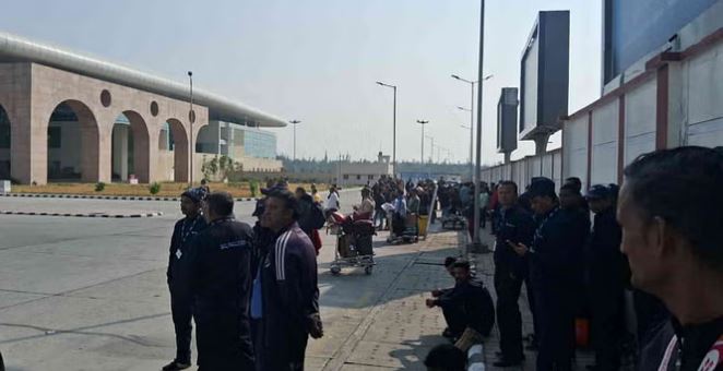 Photo of  एयर स्पेस बढ़ने पर देहरादून में उतारे जा सकेंगे अधिक विमान, जानें उड़ानों की संख्या कितनी होगी