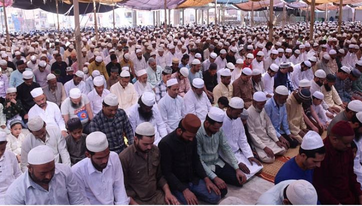 Photo of लखनऊ: अलविदा की आखिरी नमाज के साथ आज होगा रमजान की रुखसती का एलान