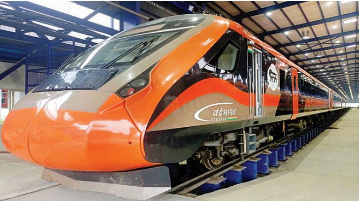 Photo of यूपी: तीन नए रूटों पर जल्द शुरू होंगी वंदे भारत ट्रेनें