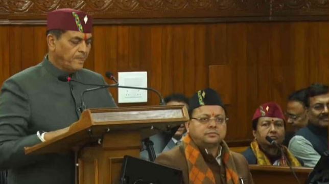 Photo of लोकप्रियता ने बनाया लगातार चार बार विधायक तो उत्तेजित व्यवहार बना घातक, देना पड़ा इस्तीफा