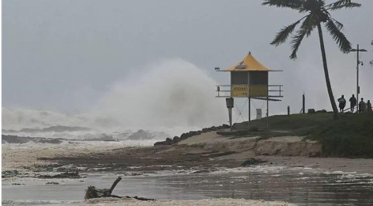 Photo of ऑस्ट्रेलिया में Cyclone Alfred का तांडव, 3 लाख से ज्यादा घरों में अंधेरा