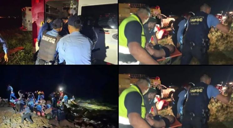 Photo of होंडुरास में उड़ान भरने के बाद समुद्र तट के पास गिरा विमान, 12 की मौत