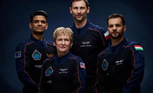 Photo of अंतरिक्ष में इतिहास रचेंगे वायुसेना के ग्रुप कैप्टन शुभांशु शुक्ला