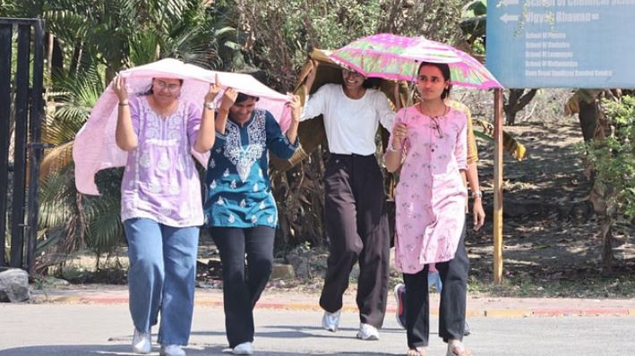 Photo of दिल्ली में गर्मी के तेवर हुए कड़े, 40 पार पहुंचेगा पारा